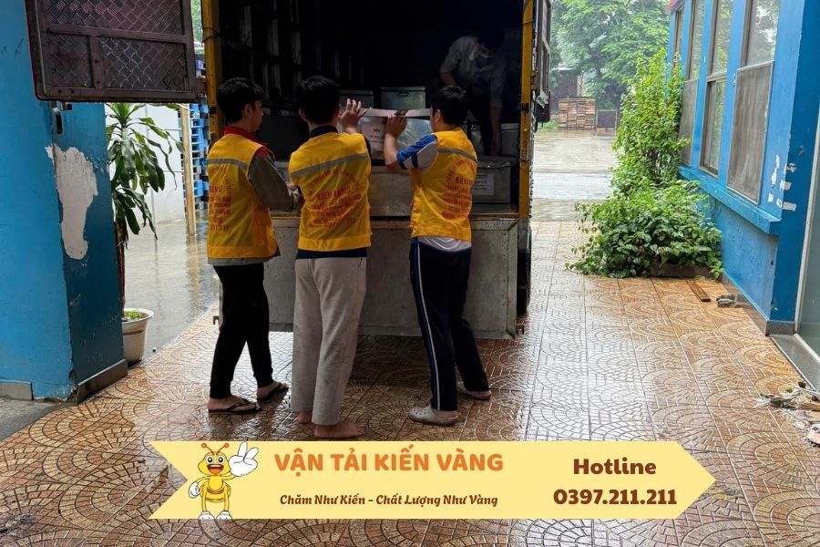 cho-thue-xe-tai-cho-hang